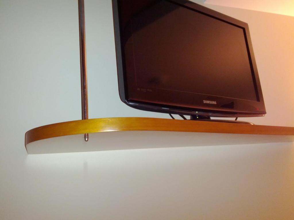 Doade Hotel Hio Bilik gambar