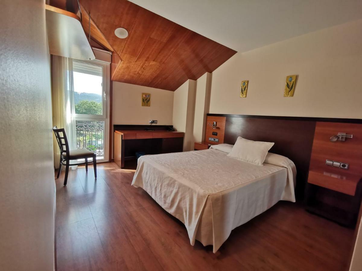 Doade Hotel Hio Luaran gambar